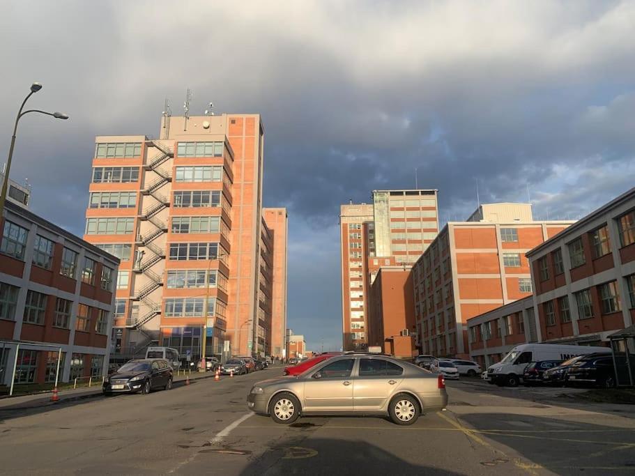 1 Bedroom Loft Apartment Zlin Luaran gambar